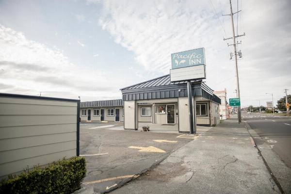 Pacific Inn Main image